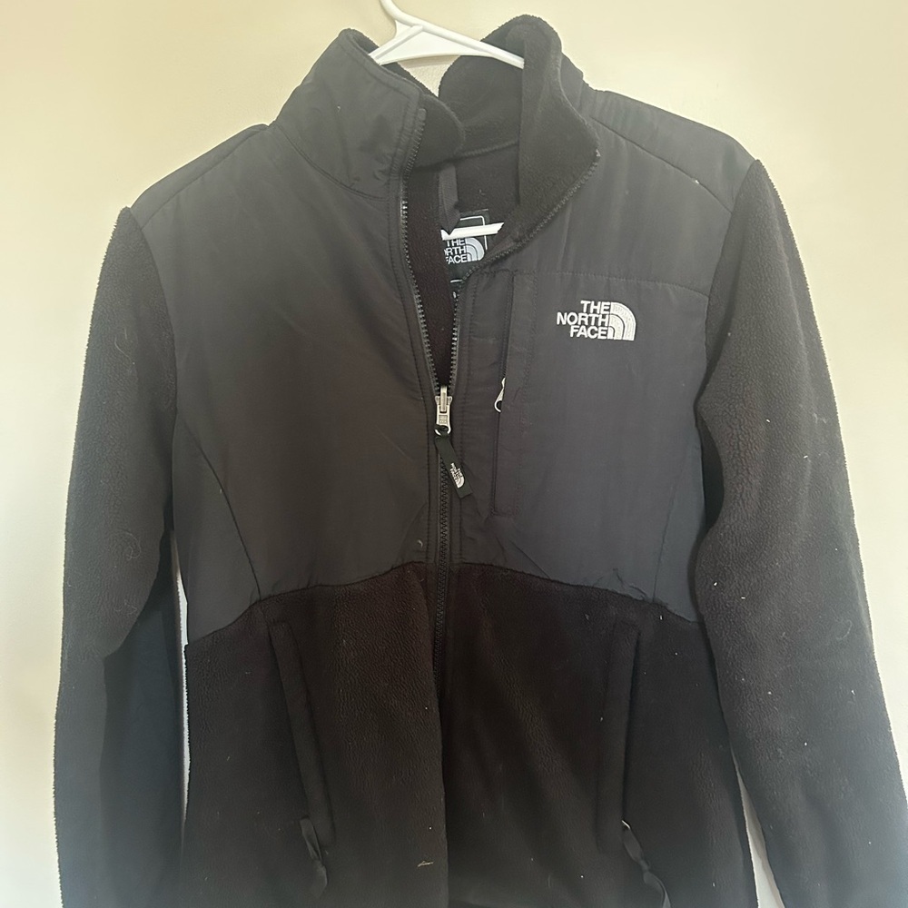 The North Face Women’s Black Denali Fleece Jacket | Size Small